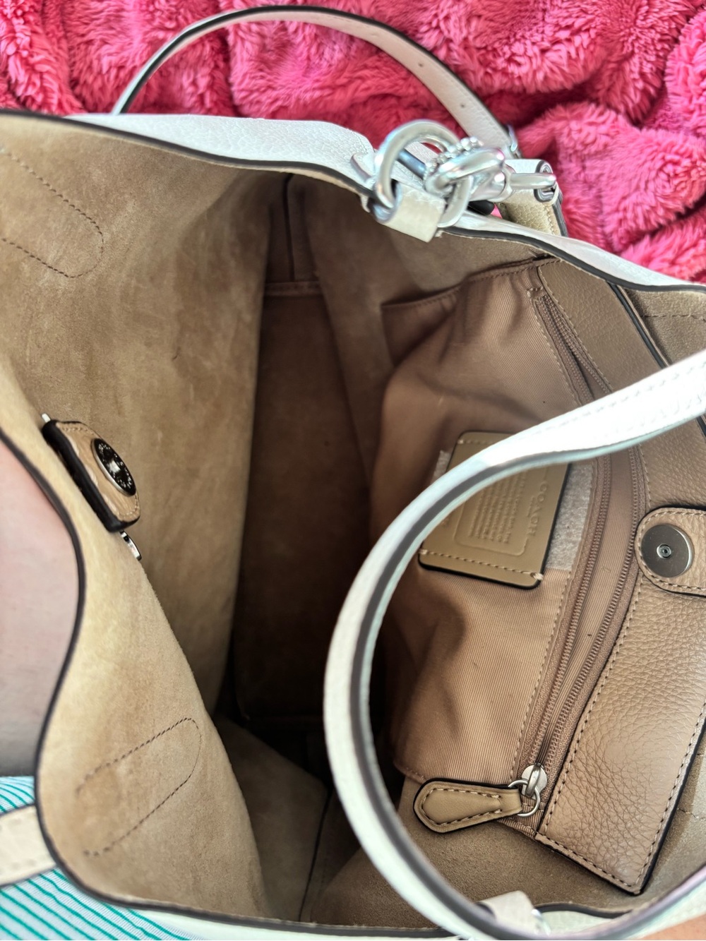 Coach Cream Leather Tote with Silver Logo - Picture 3 of 4